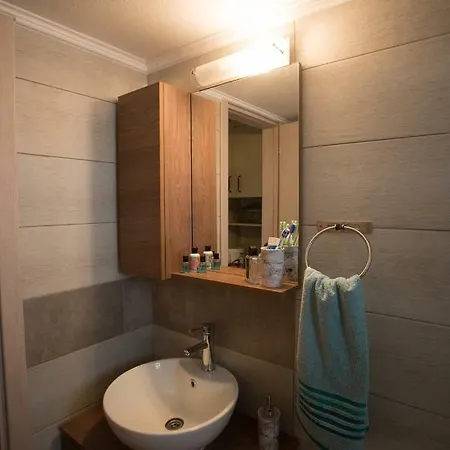 Apartment Galini Neoi Poroi